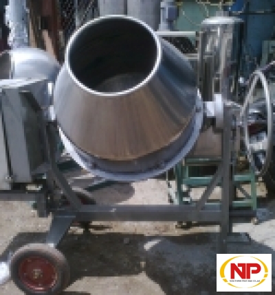 Máy trộn bê tông 