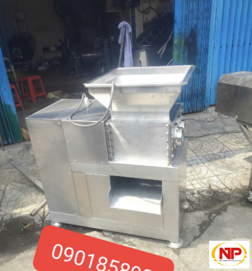 Máy nghiền  2 trục củ nghệ